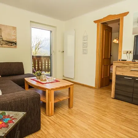 Haus Bergland *